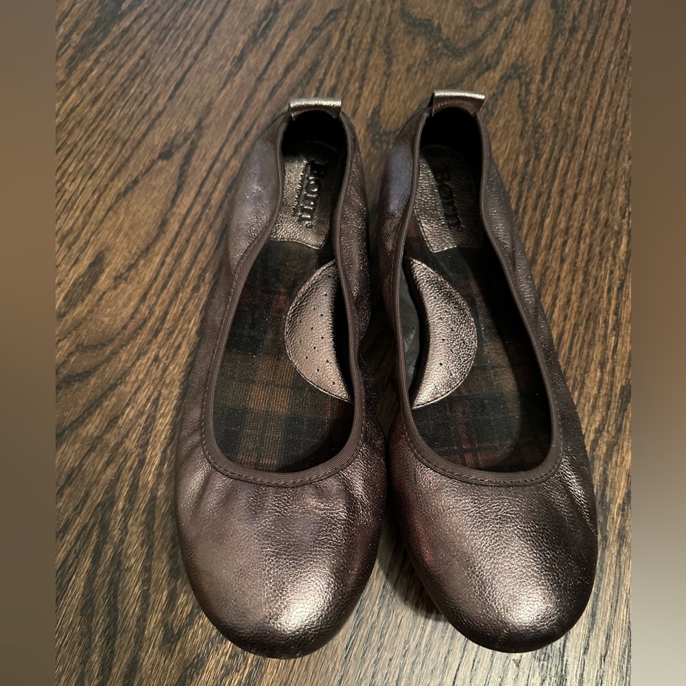 Born Metallic Brown Flats, Size 9 - Picture 3 of 4